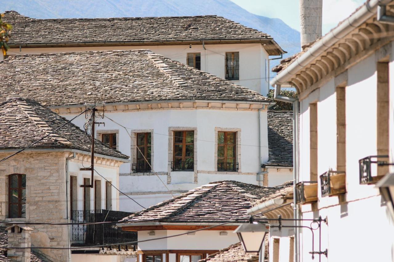 Hotel Ss Kekezi Gjirokastër Exterior foto