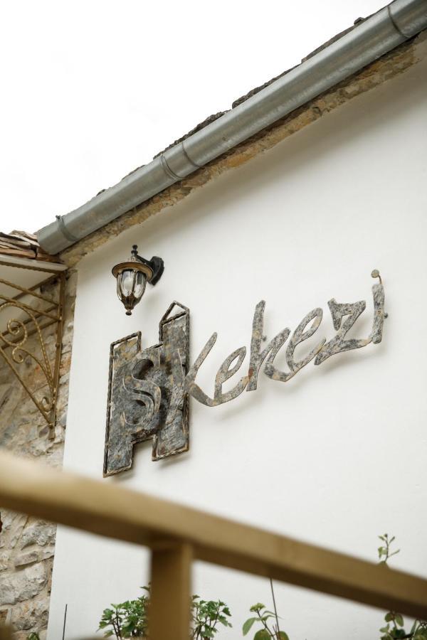 Hotel Ss Kekezi Gjirokastër Exterior foto
